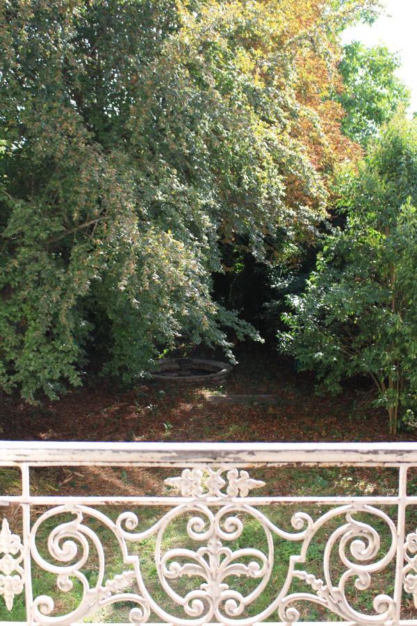Appartement PAUL SABATIER - VUE SUR JARDIN - LUXE Castelnaudary Exterior foto
