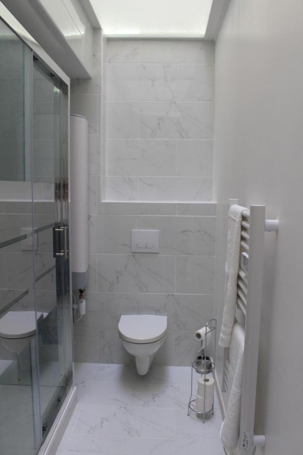 Appartement PAUL SABATIER - VUE SUR JARDIN - LUXE Castelnaudary Exterior foto